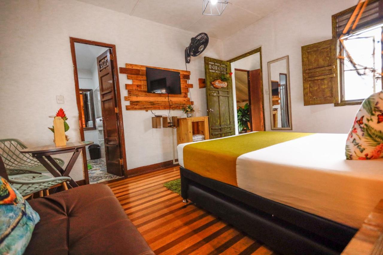 Hotel The Garden Lleras 10 à Medellín Extérieur photo