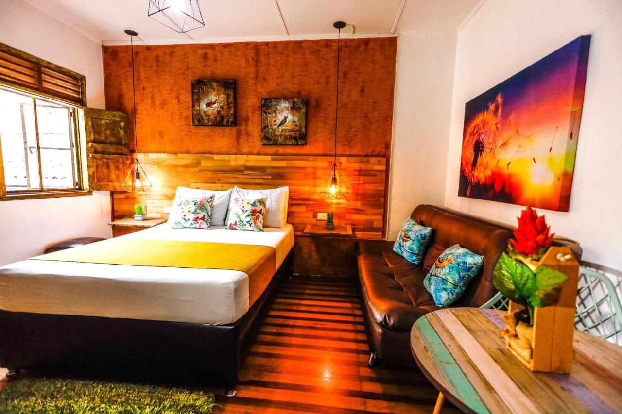 Hotel The Garden Lleras 10 à Medellín Extérieur photo