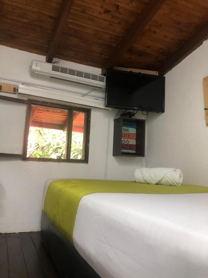Hotel The Garden Lleras 10 à Medellín Extérieur photo